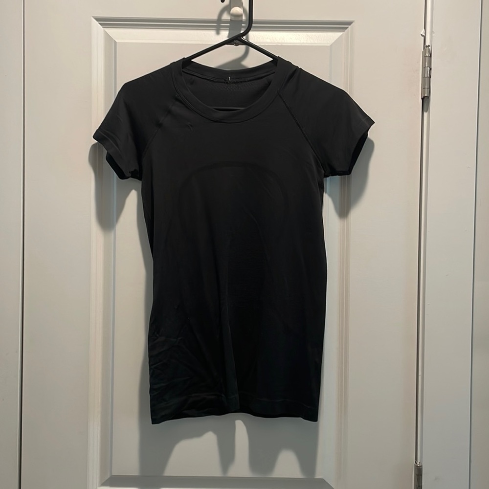 Swiftly Tech Tee